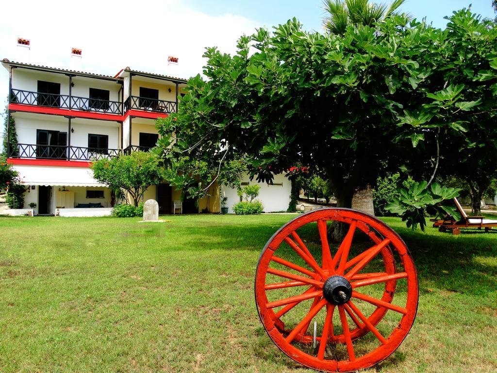 Apartments Karpetis A Green Paradise Psakoúdia Eksteriør bilde